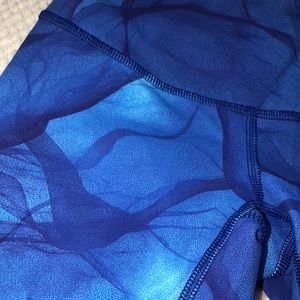 lululemon athletica Pants - NWOT Lululemon Wunder Under Full Length! Sz 2 lululemon athletica Pants - NWOT Lululemon Wunder Under Full Length! Sz 2